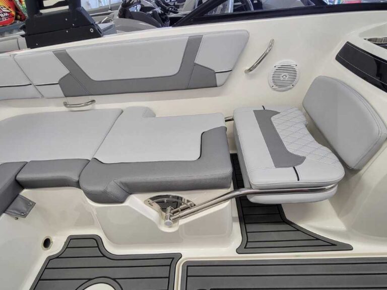 2025 Bayliner VR5 - Proarc Tower Pkg US-BLBX1465H425 [photo 35]